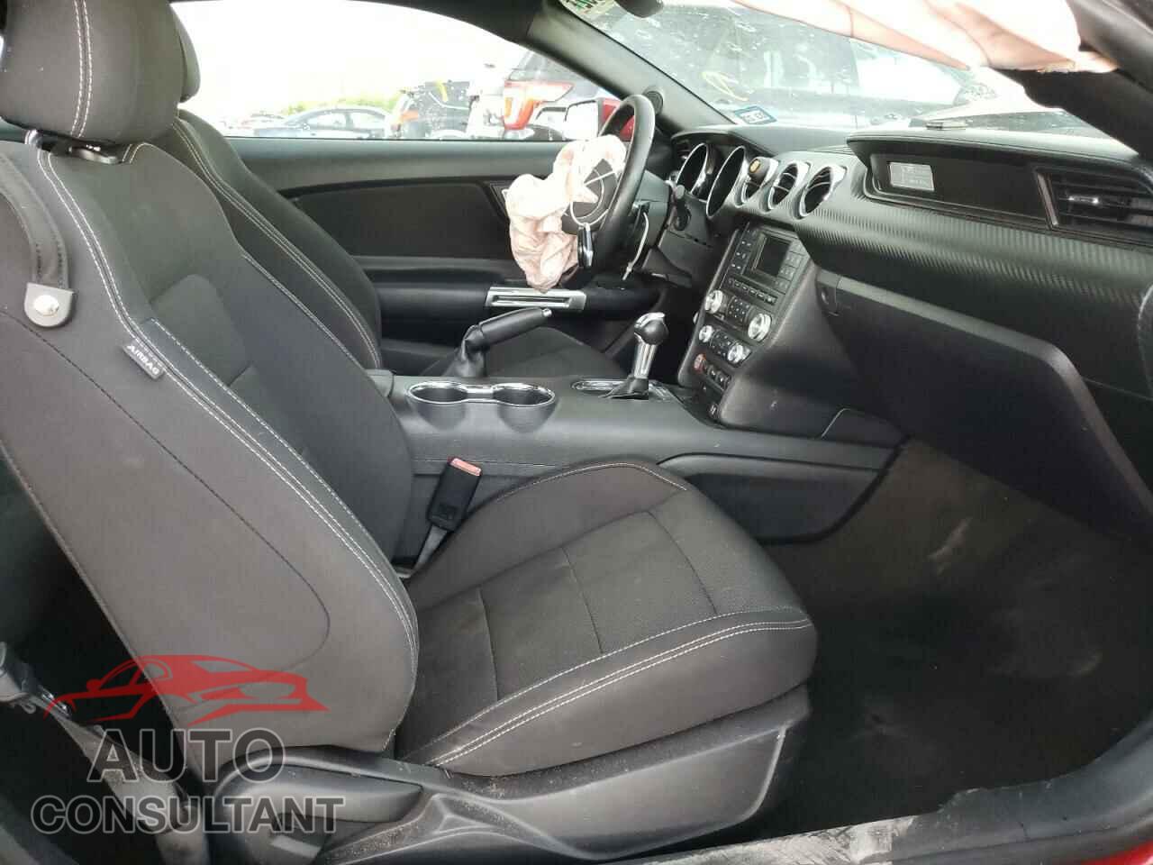 FORD MUSTANG 2017 - 1FA6P8AM4H5256703