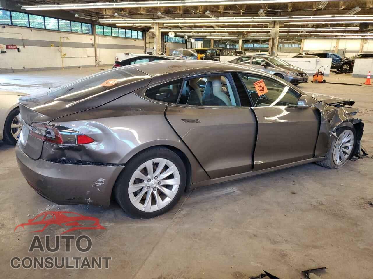 TESLA MODEL S 2016 - 5YJSA1E16GF149876