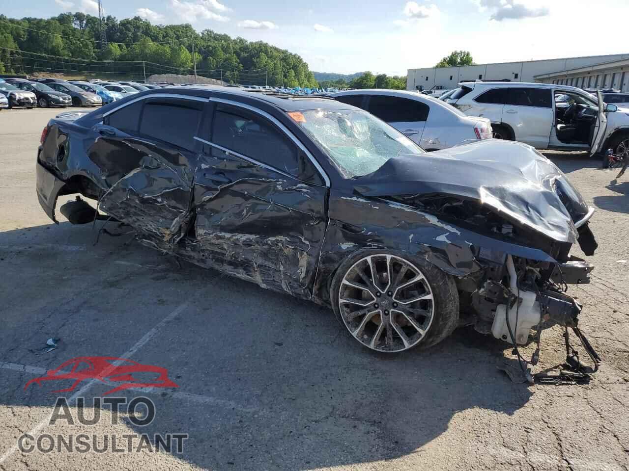 FORD TAURUS 2017 - 1FAHP2E87HG125501