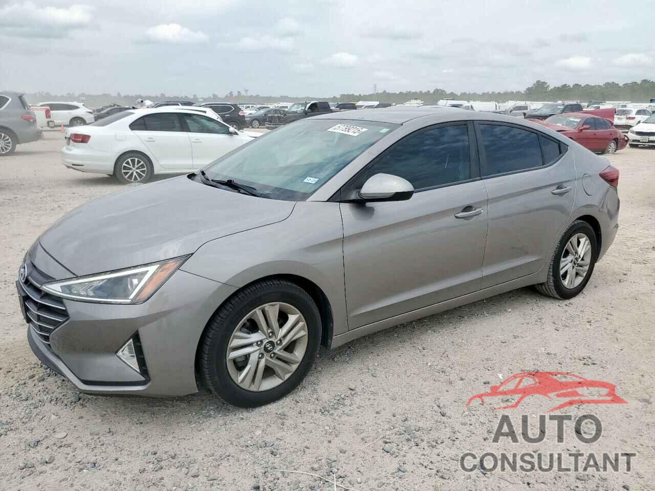 HYUNDAI ELANTRA 2020 - KMHD84LF2LU941556