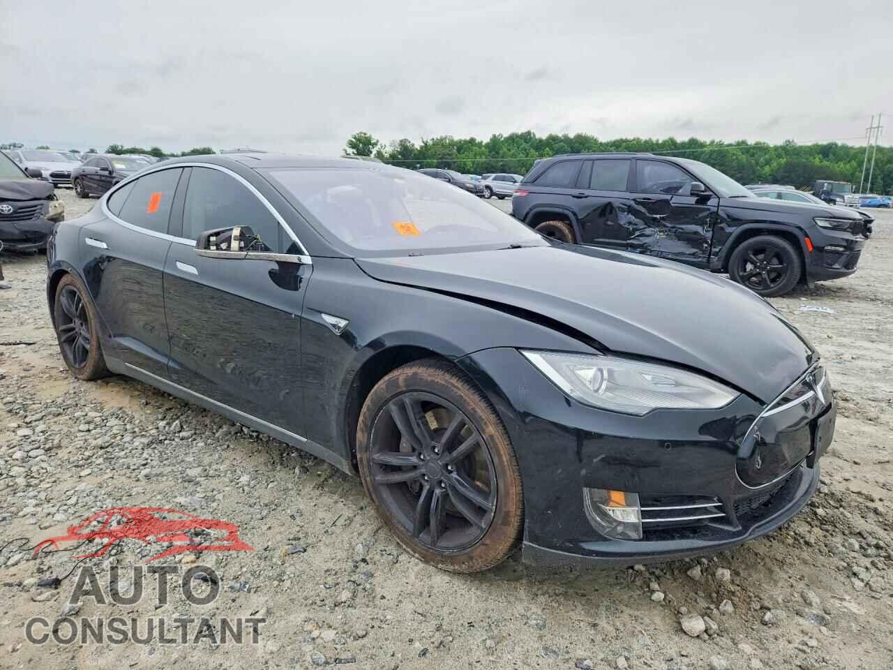 TESLA MODEL S 2013 - 5YJSA1CN3DFP26350