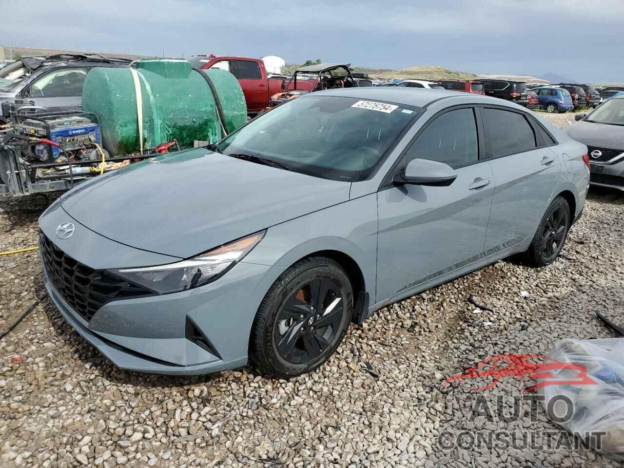 HYUNDAI ELANTRA 2022 - KMHLM4AG5NU263097