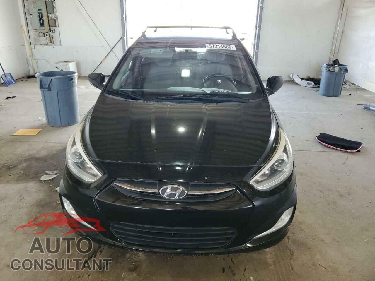 HYUNDAI ACCENT 2016 - KMHCU5AE2GU244417