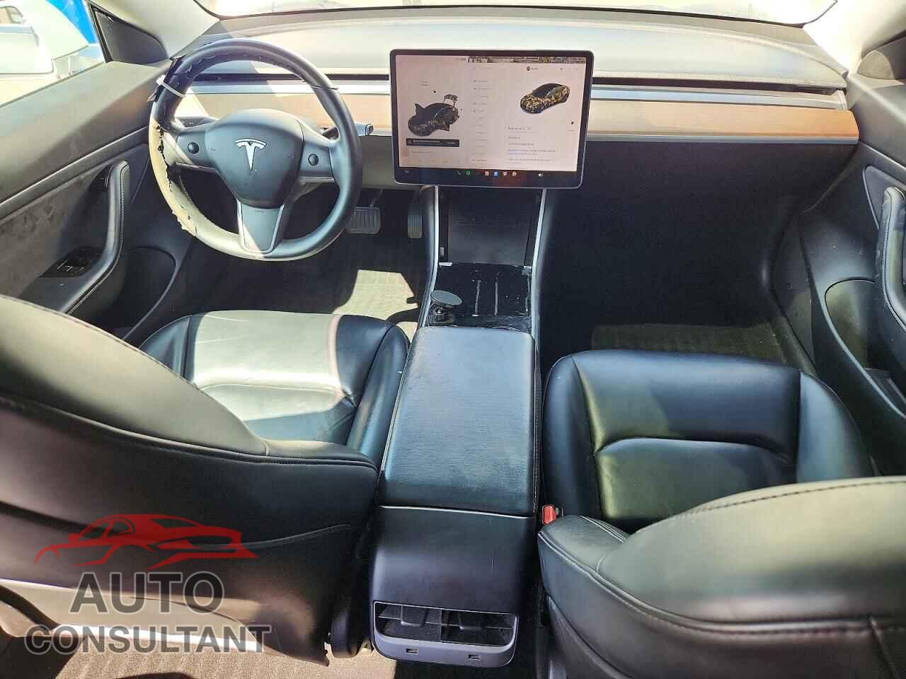 TESLA MODEL 3 2020 - 5YJ3E1EA5LF669876