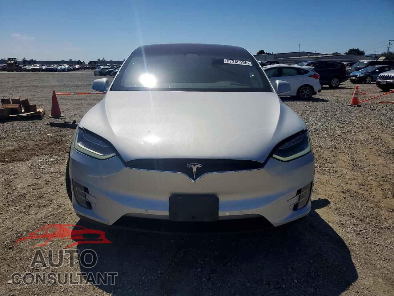 TESLA MODEL X 2017 - 5YJXCDE22HF072547