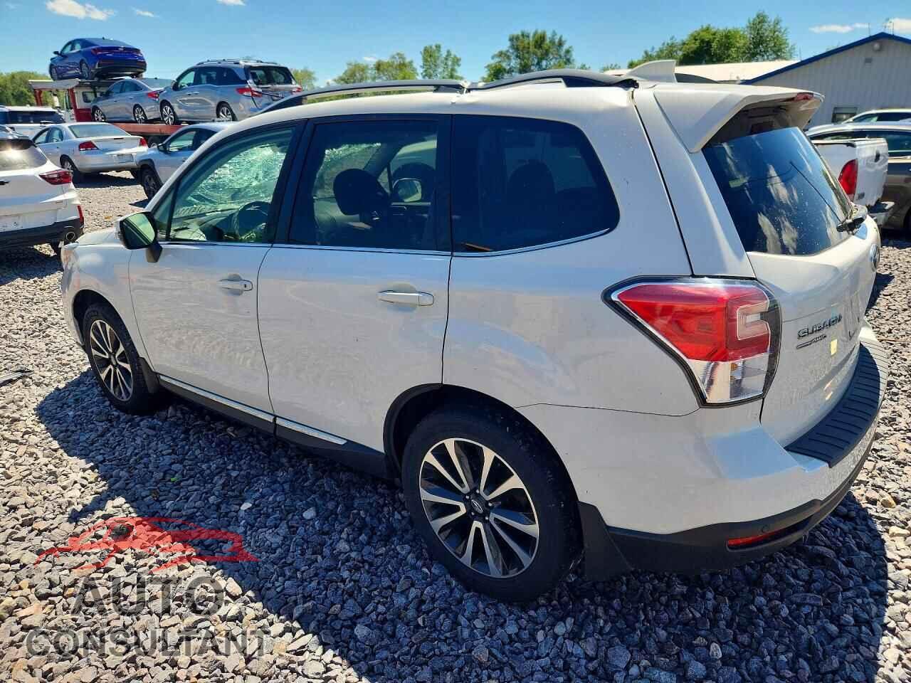 SUBARU FORESTER 2017 - JF2SJGWC7HH540508