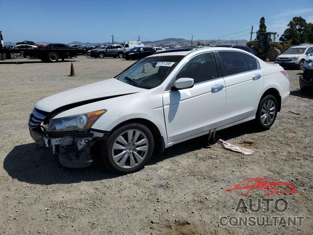 HONDA ACCORD 2011 - 1HGCP3F84BA028356