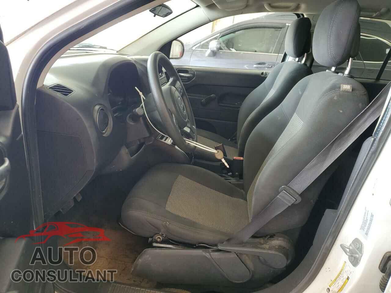 JEEP COMPASS 2015 - 1C4NJCBB8FD110945