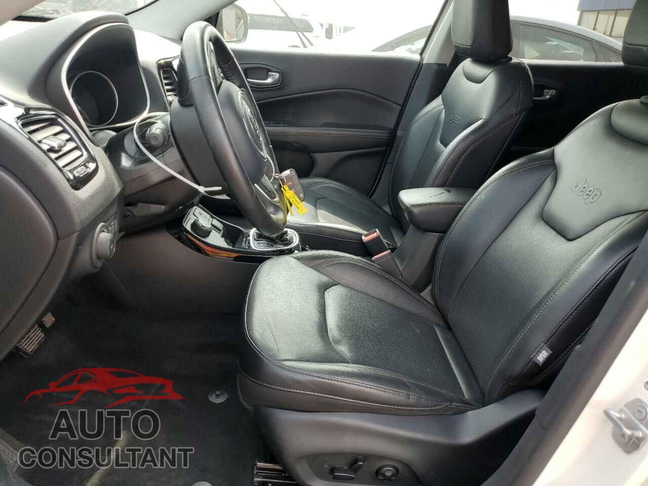 JEEP COMPASS 2019 - 3C4NJDCBXKT638026