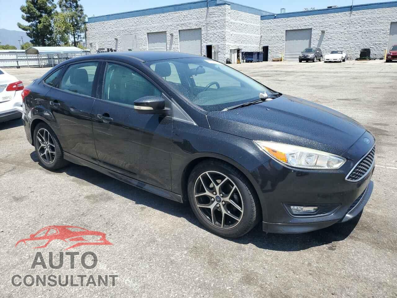 FORD FOCUS 2015 - 1FADP3F20FL369252