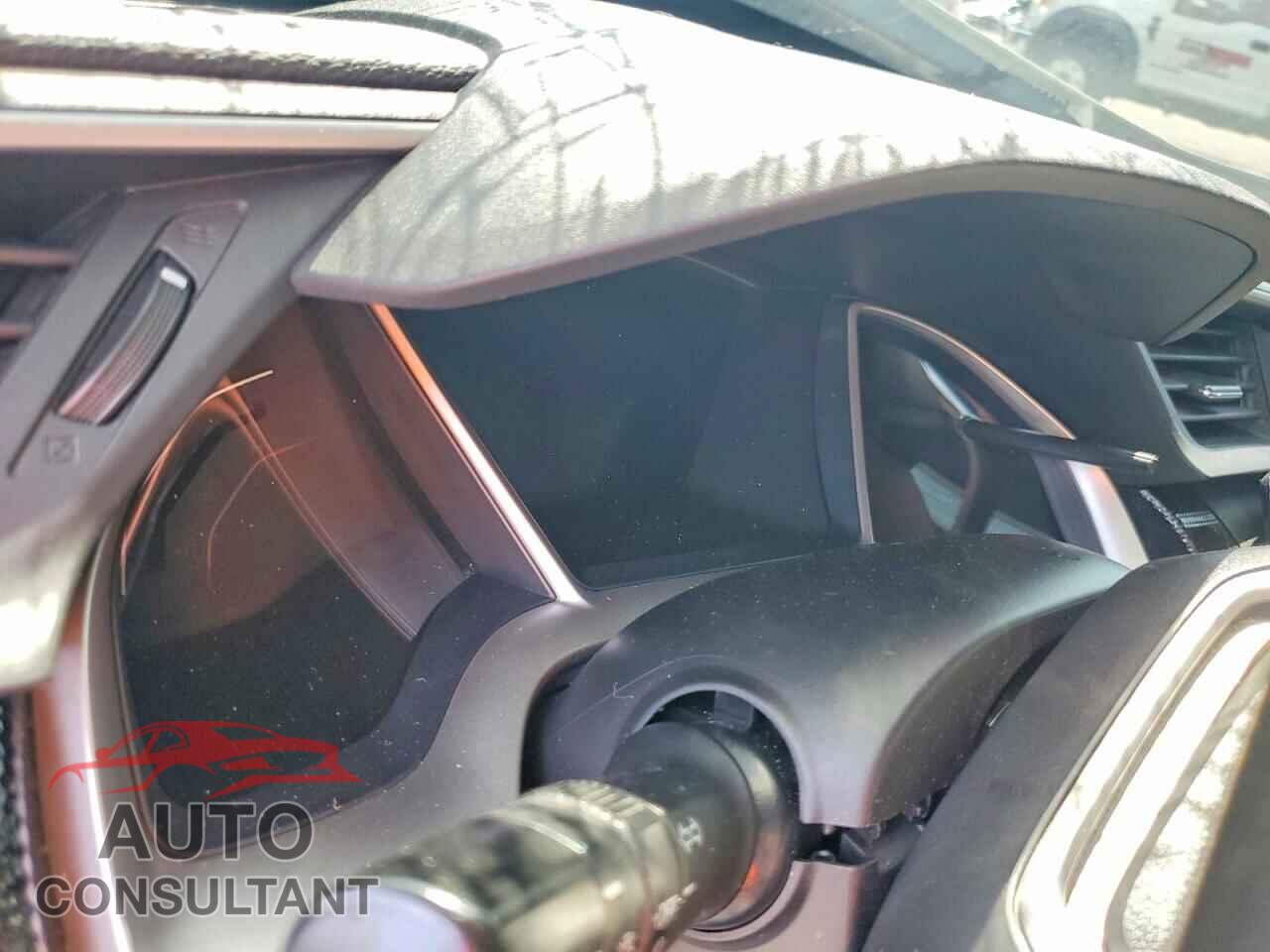 HONDA CIVIC 2019 - 2HGFC2F87KH592443