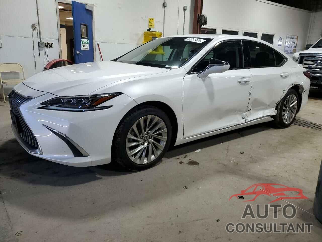 LEXUS ES300 2020 - 58AE21B19LU005663