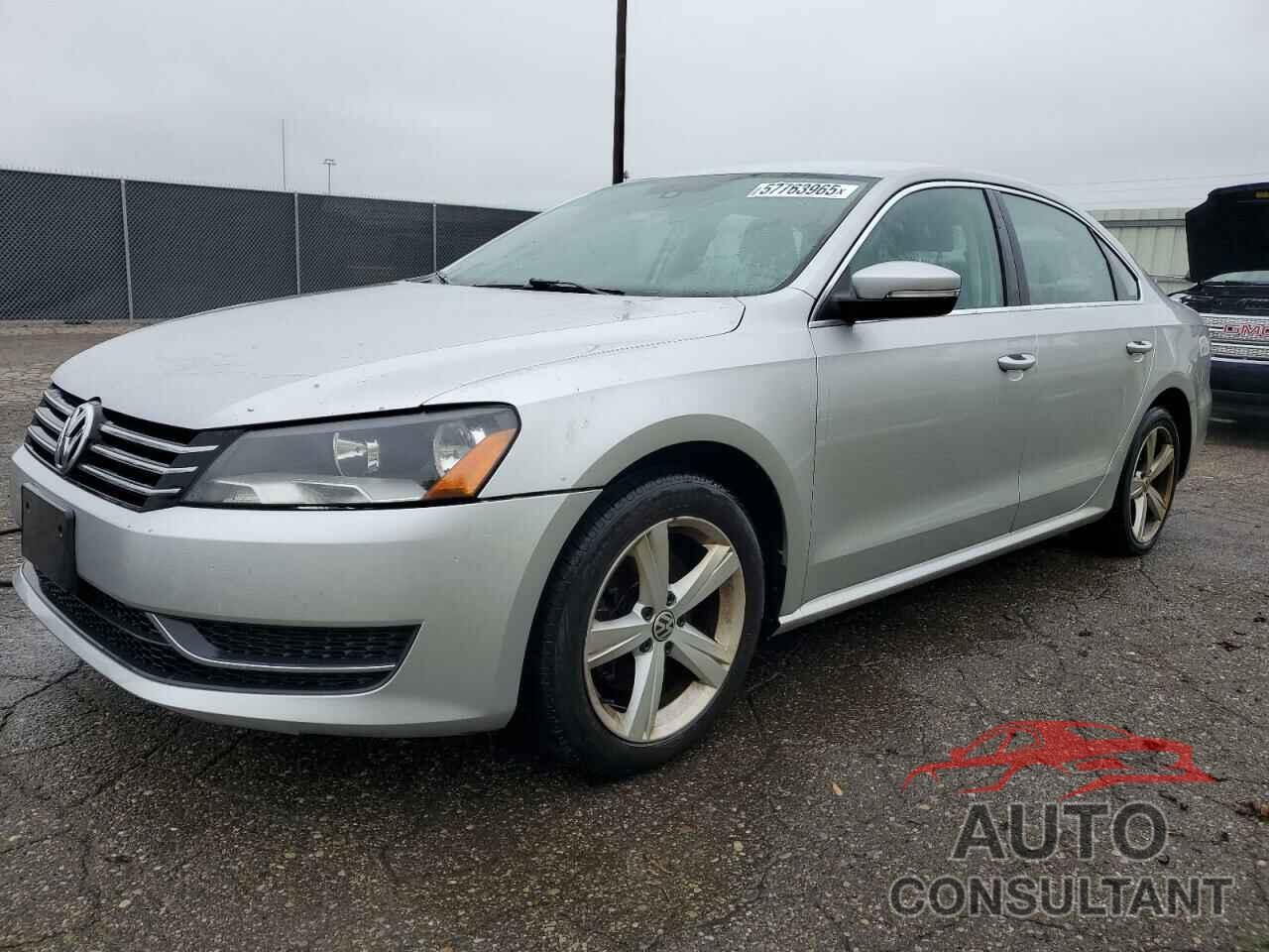VOLKSWAGEN PASSAT 2014 - 1VWBT7A38EC074478