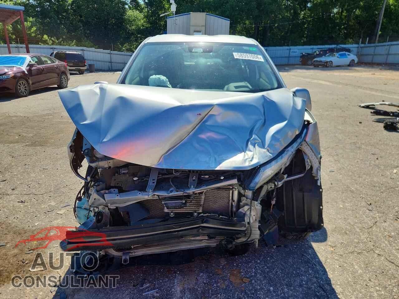 MITSUBISHI ECLIPSE 2024 - JA4ATWAA5RZ014839