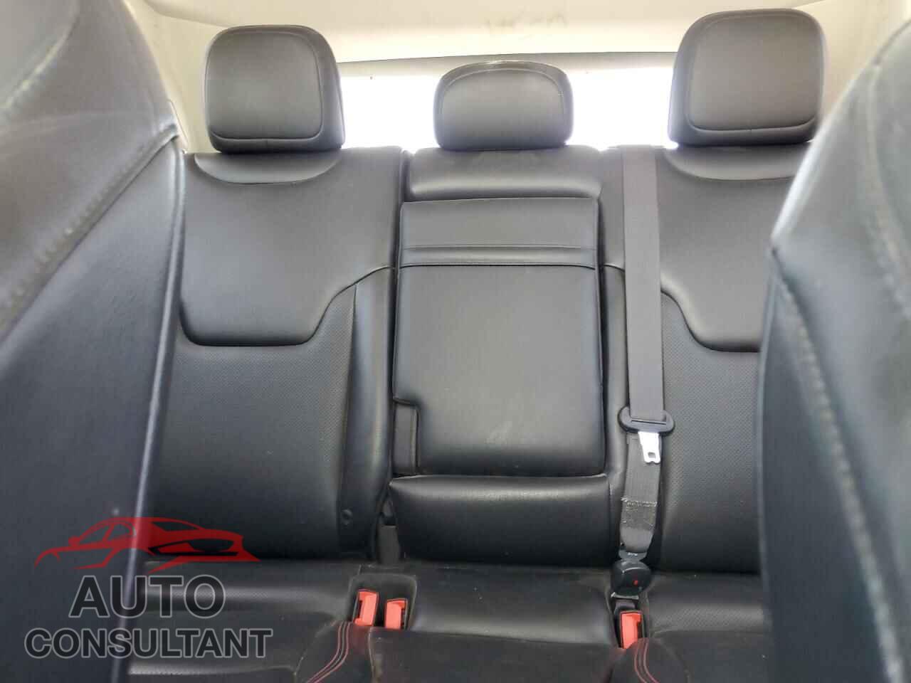 JEEP COMPASS 2019 - 3C4NJDDB8KT594817