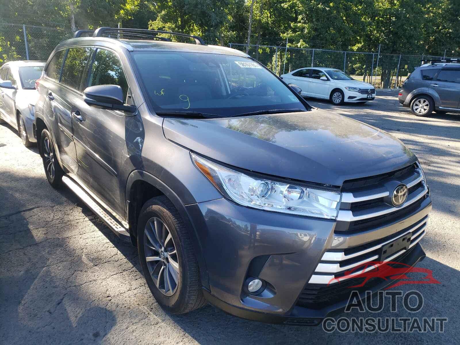 TOYOTA HIGHLANDER 2018 - 5TDJZRFHXJS909194