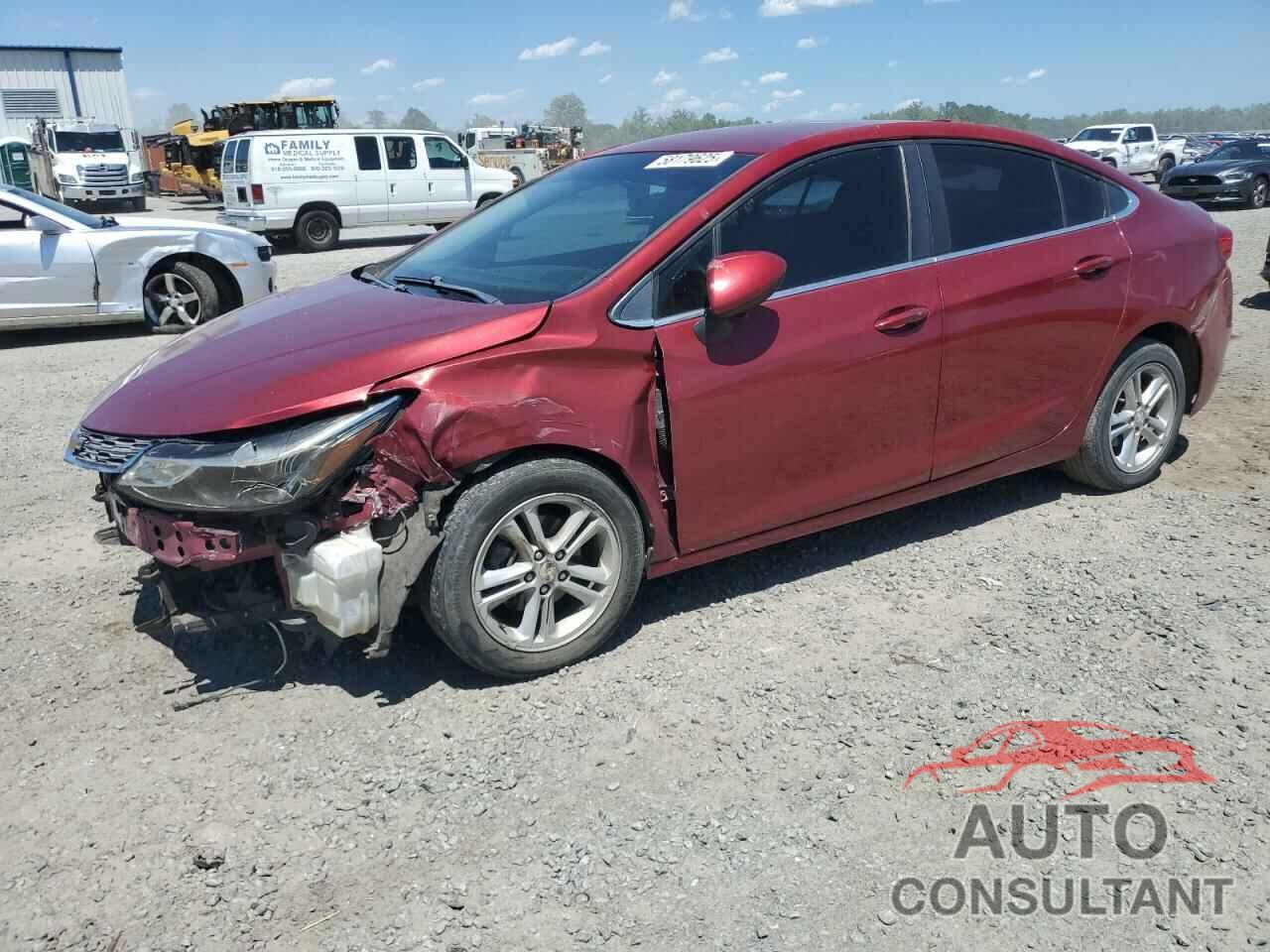 CHEVROLET CRUZE 2018 - 1G1BE5SM5J7239200