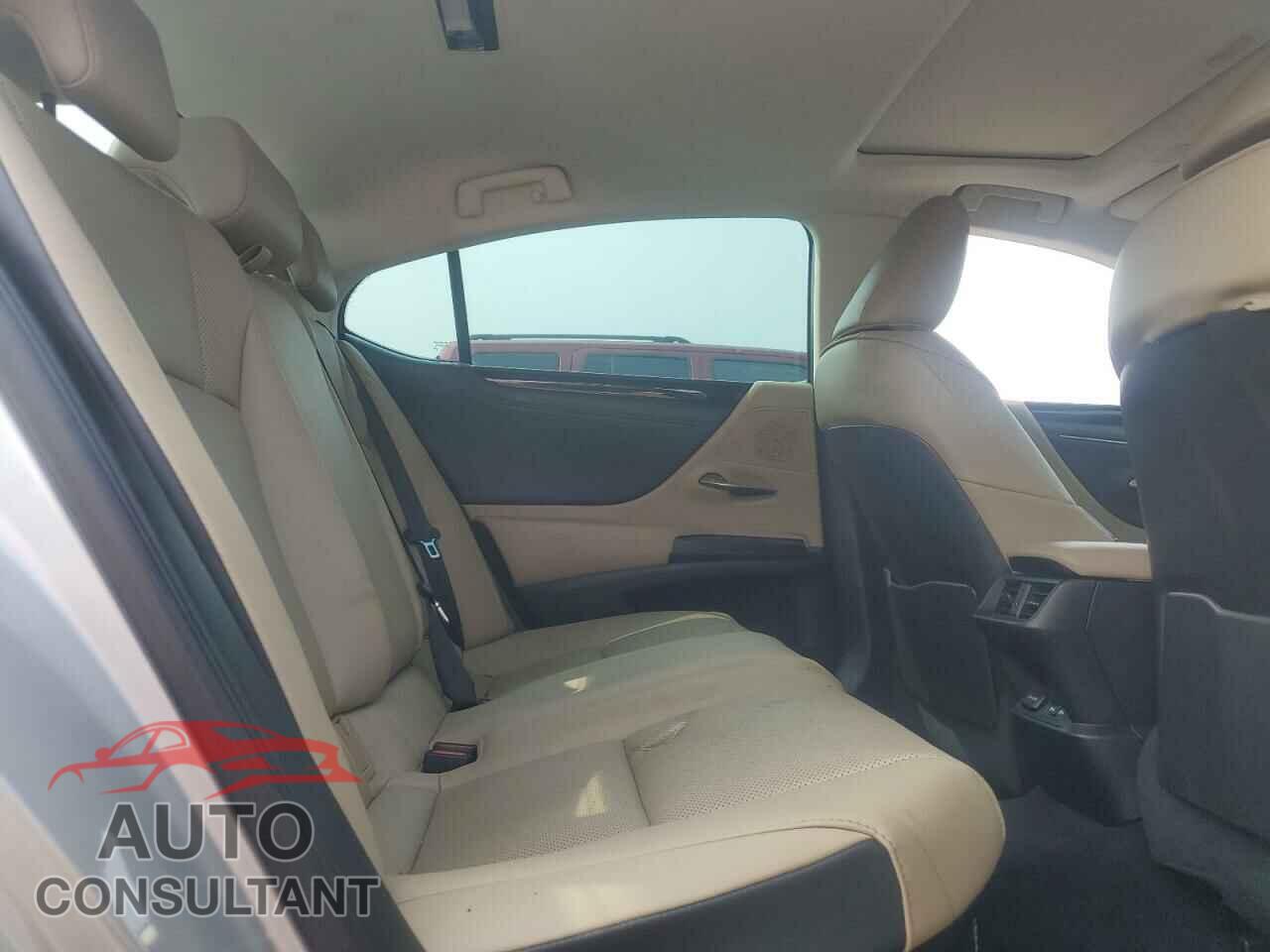 LEXUS ES300 2021 - 58ADA1C17MU003473