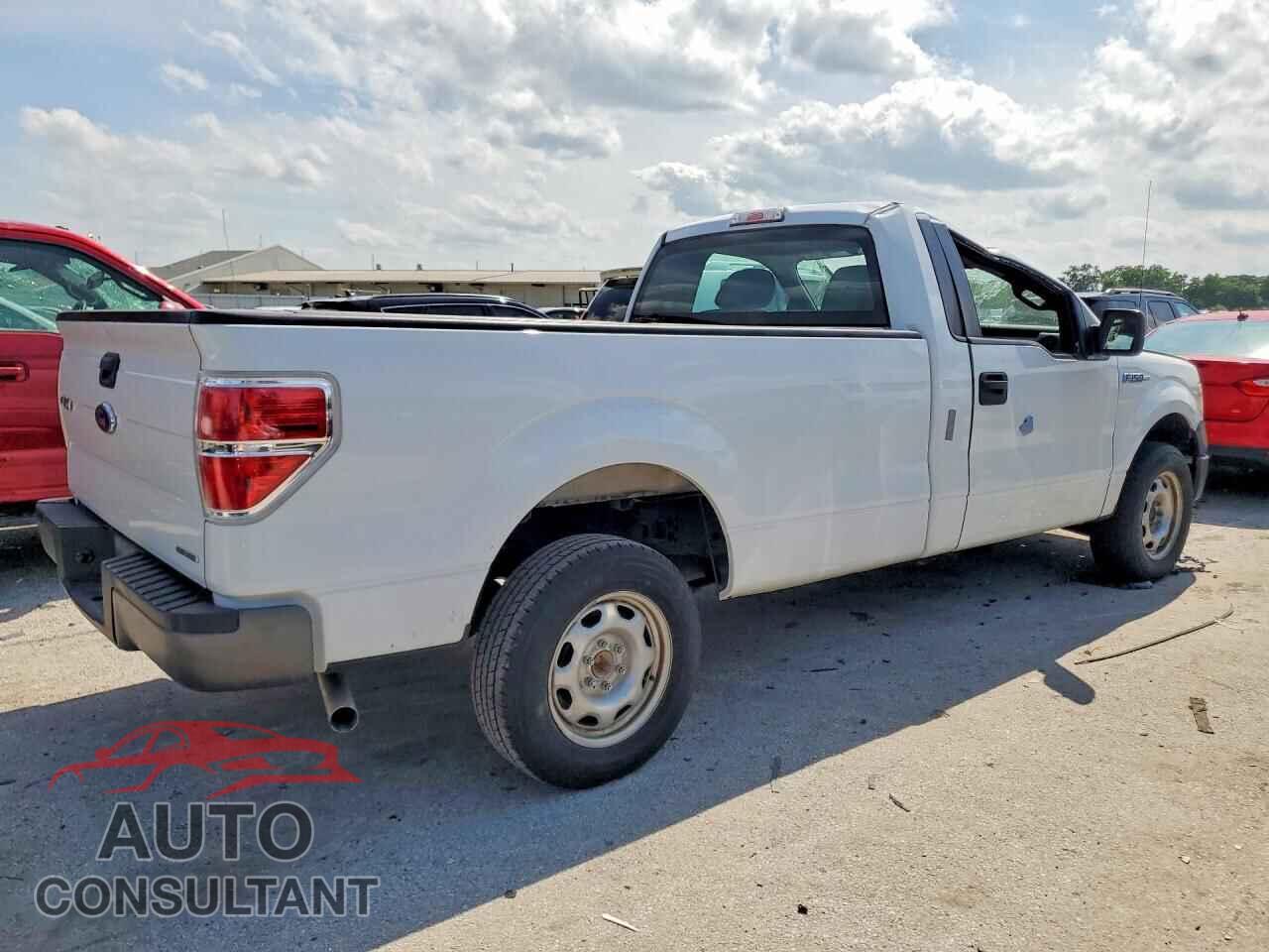 FORD F150 2013 - 1FTMF1CM0DKD83324