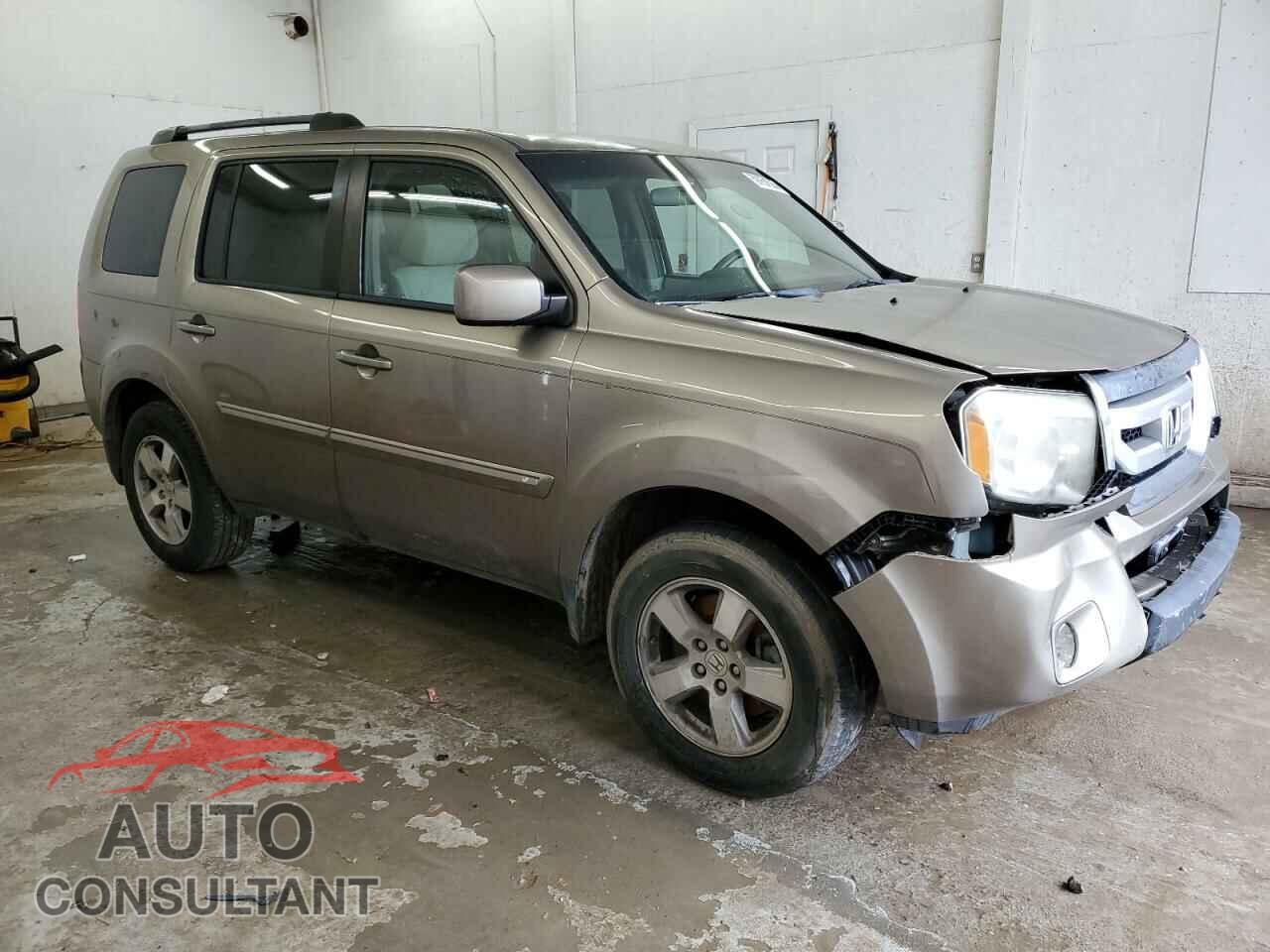 HONDA PILOT 2011 - 5FNYF3H45BB056000