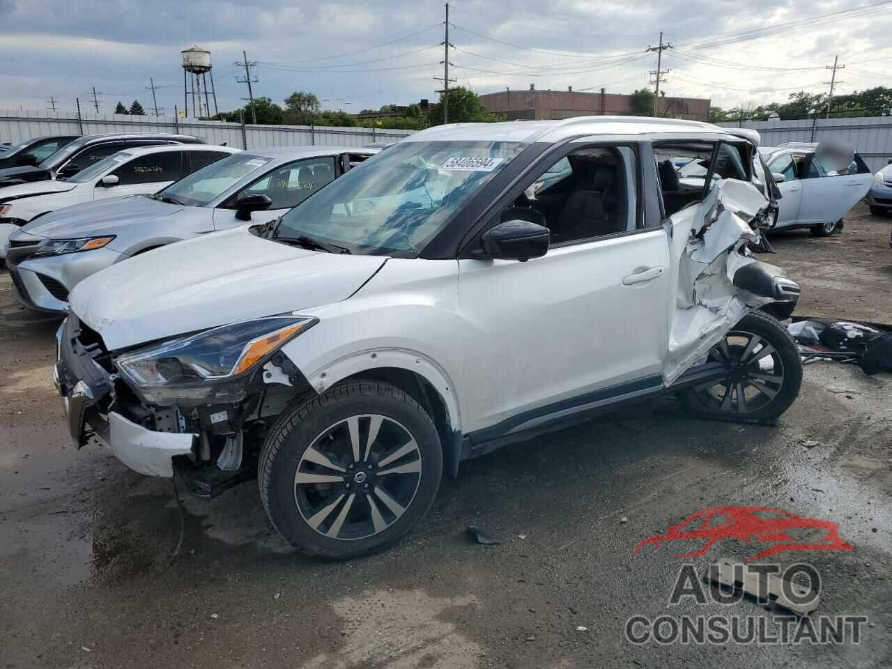 NISSAN KICKS 2019 - 3N1CP5CU1KL531608