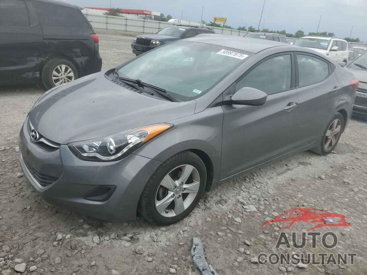 HYUNDAI ELANTRA 2013 - 5NPDH4AE1DH309402