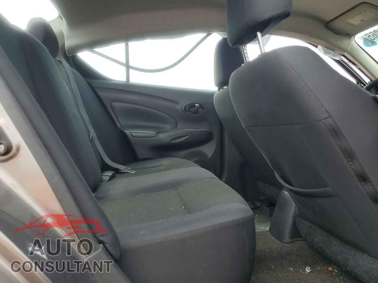 NISSAN VERSA 2012 - 3N1CN7AP6CL921037