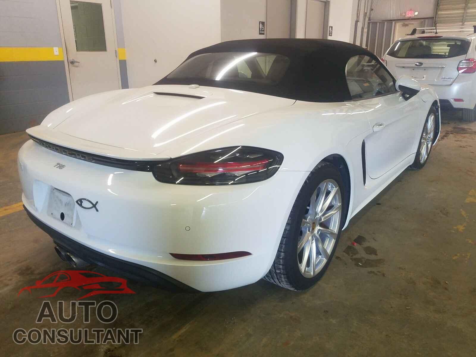 PORSCHE BOXSTER 2017 - WP0CB2A87HS240881