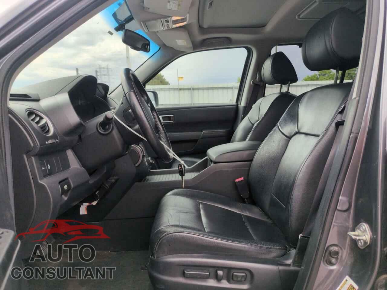 HONDA PILOT 2014 - 5FNYF4H97EB041262