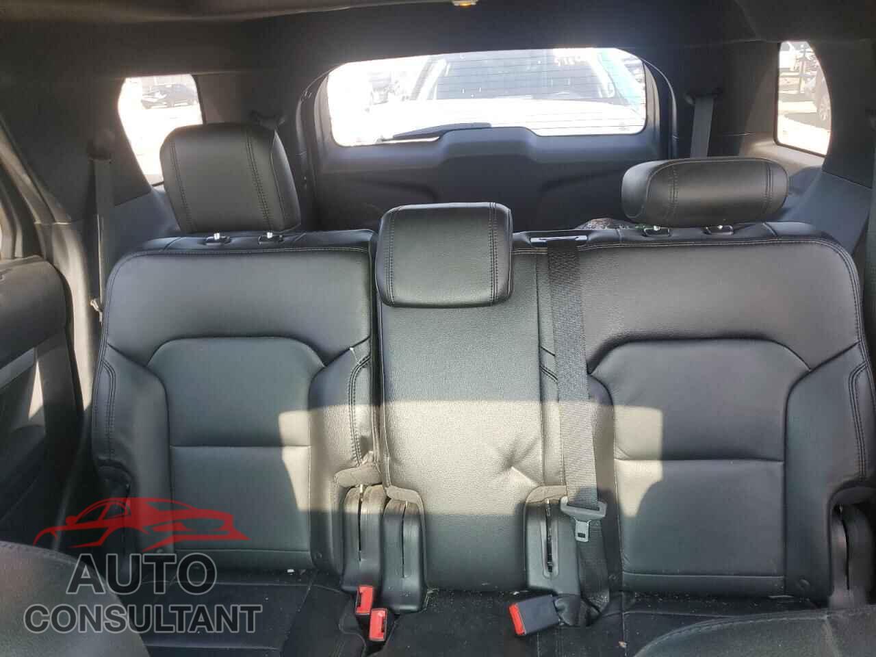 FORD EXPLORER 2017 - 1FM5K8D82HGB75864