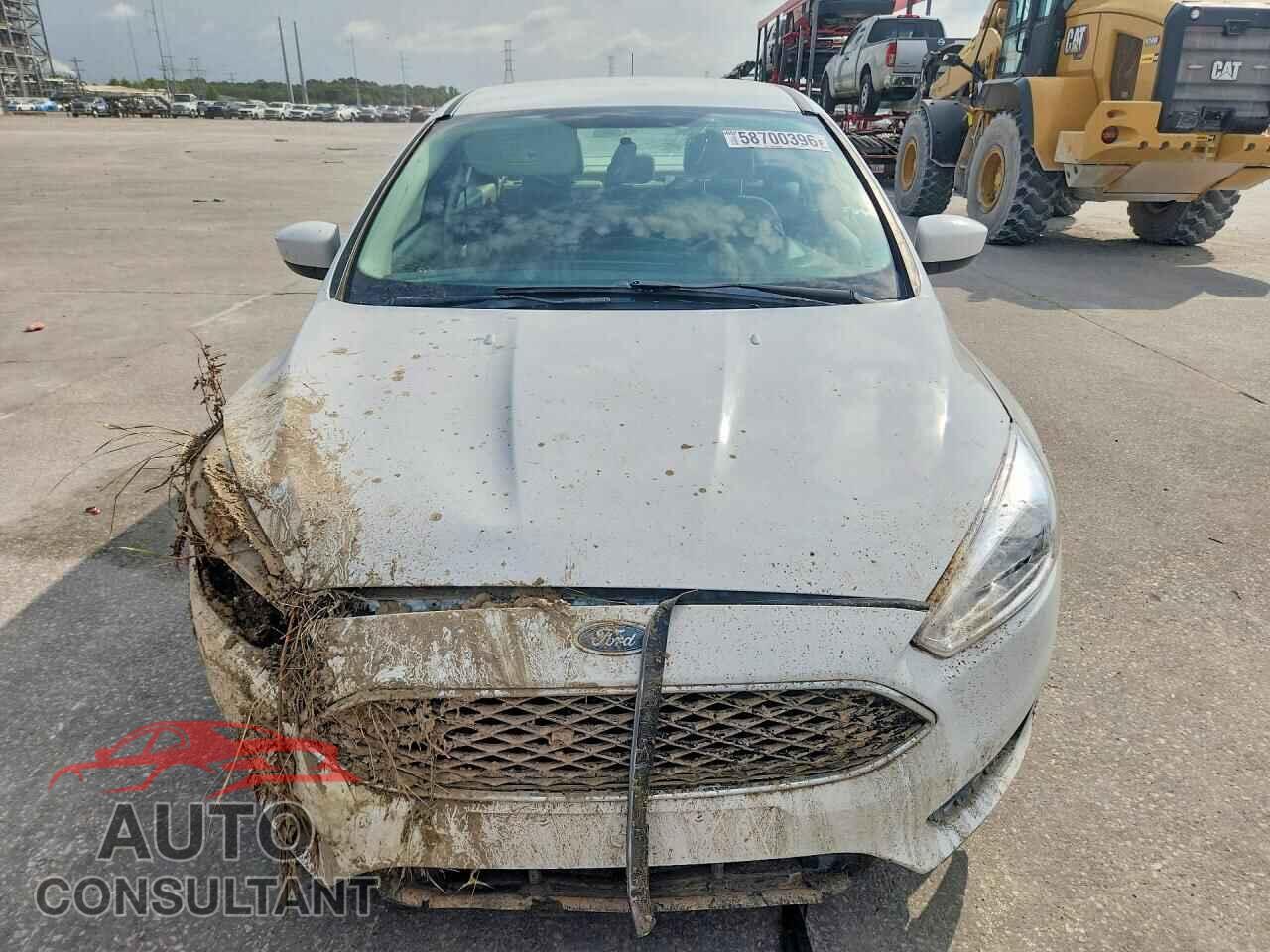 FORD FOCUS 2018 - 1FADP3F21JL206537