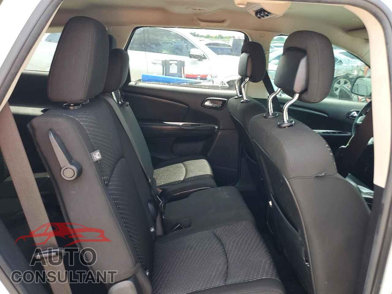 DODGE JOURNEY 2020 - 3C4PDCAB4LT220558