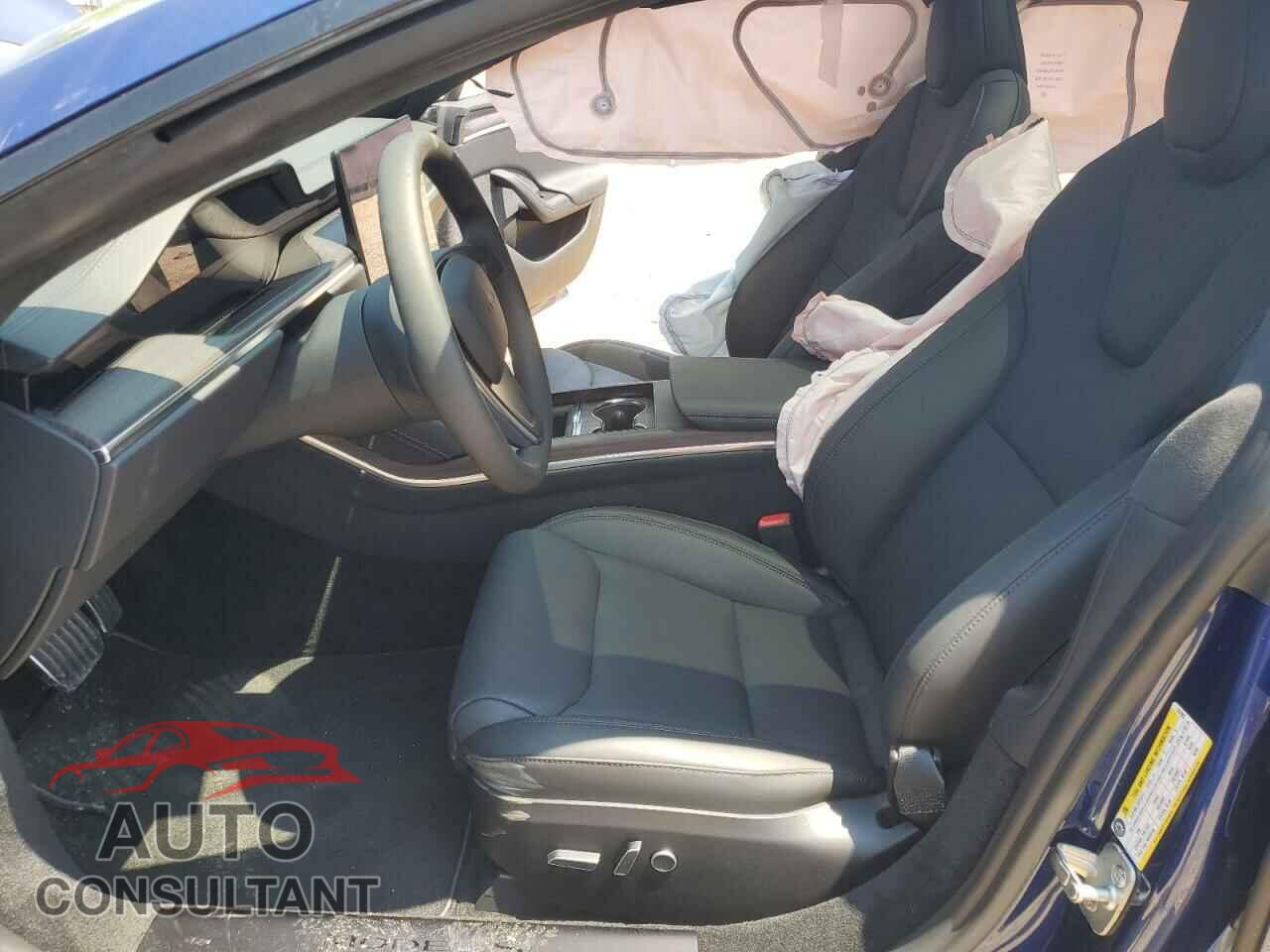 TESLA MODEL S 2024 - 5YJSA1E59RF533303