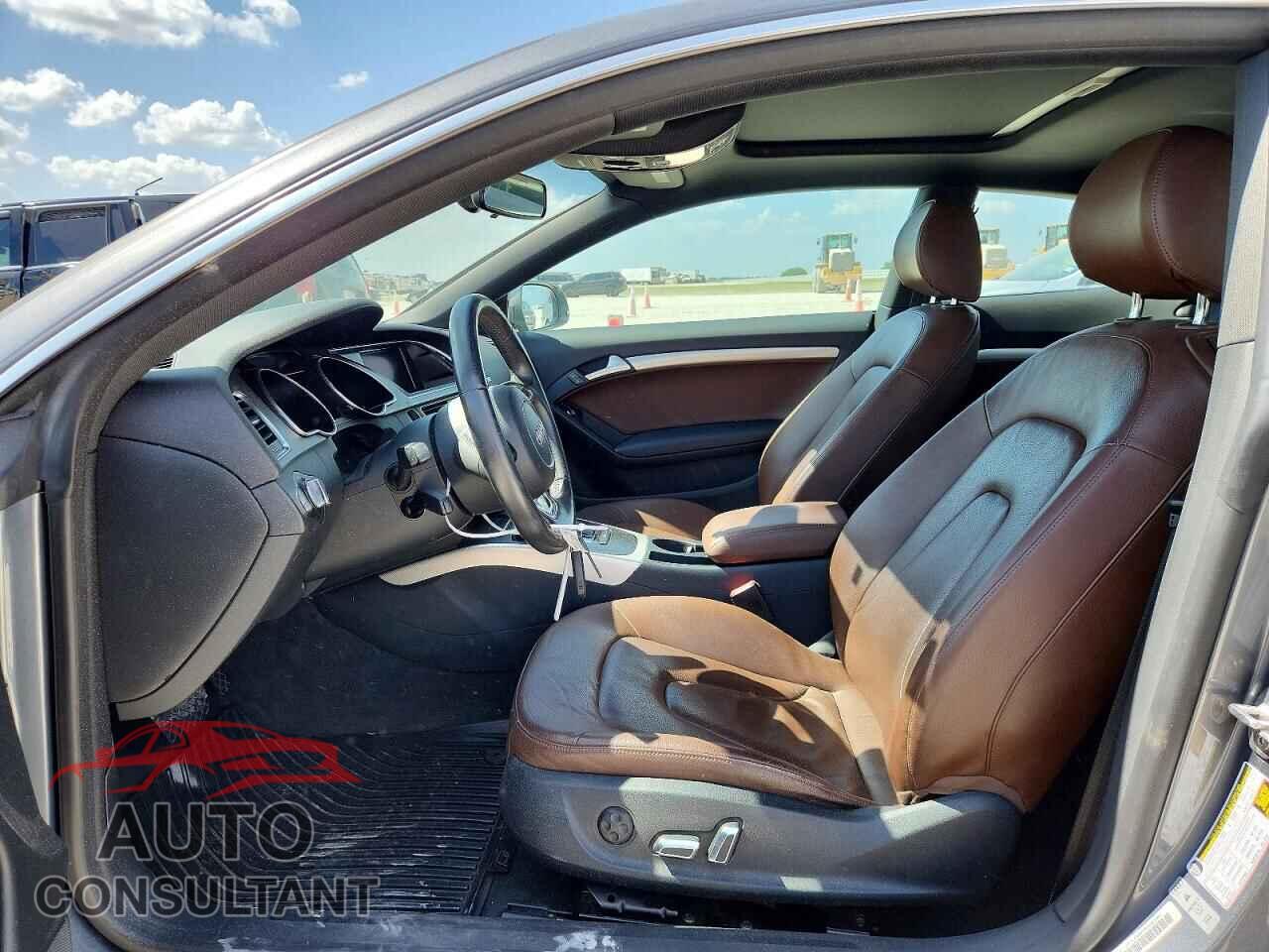 AUDI A5 2014 - WAUCFAFR3EA031202