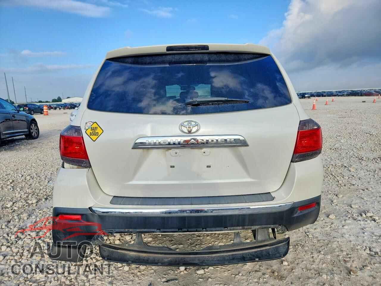TOYOTA HIGHLANDER 2012 - 5TDZA3EH8CS026979