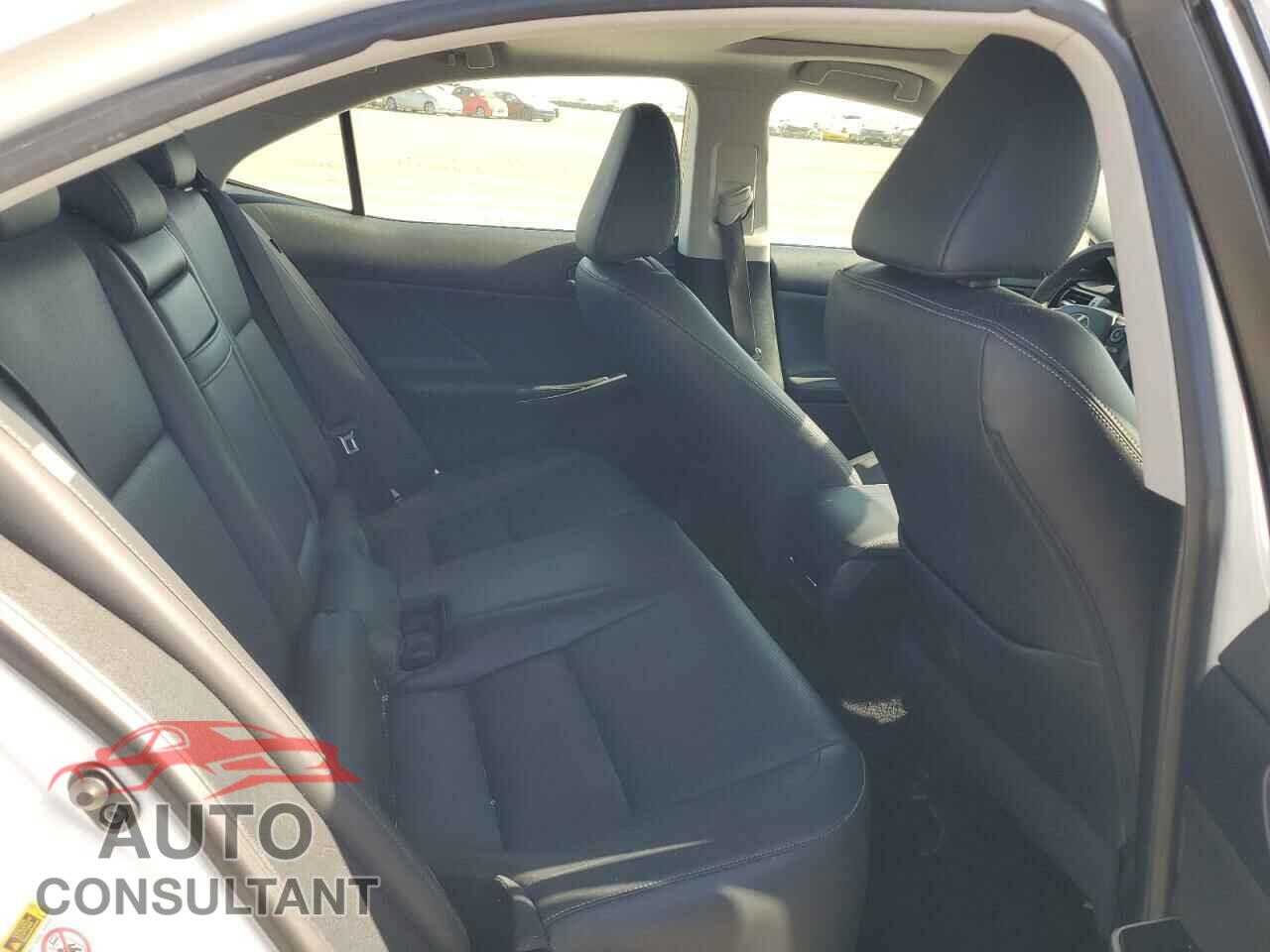 LEXUS IS 2014 - JTHBF1D2XE5003747