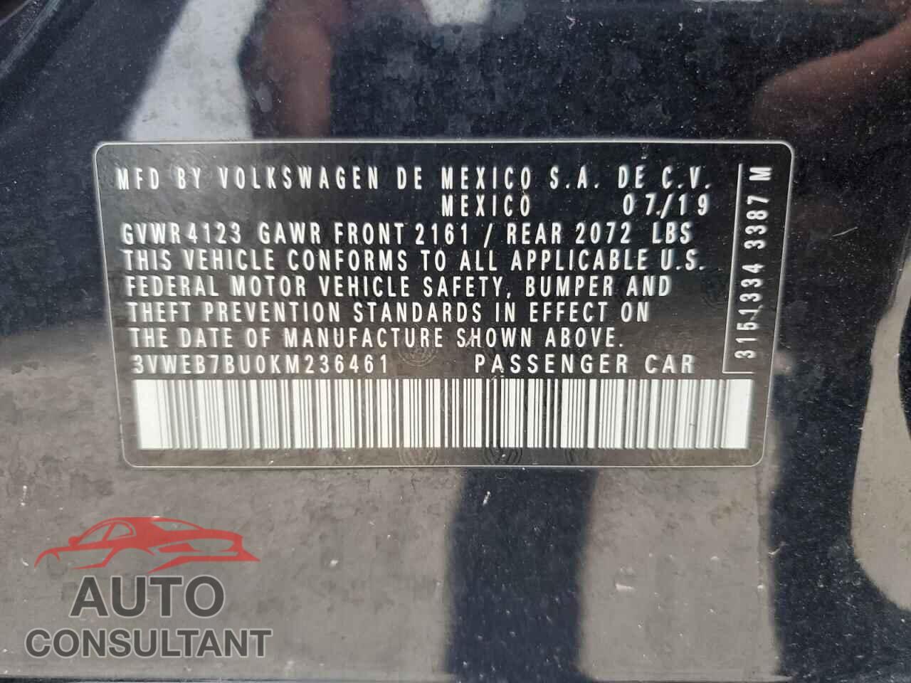 VOLKSWAGEN JETTA 2019 - 3VWEB7BU0KM236461