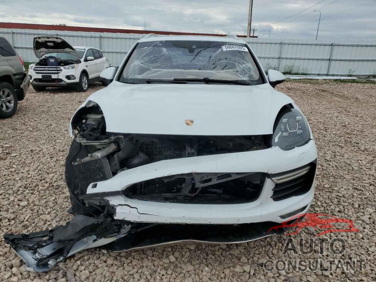 PORSCHE CAYENNE 2015 - WP1AC2A27FLA81270