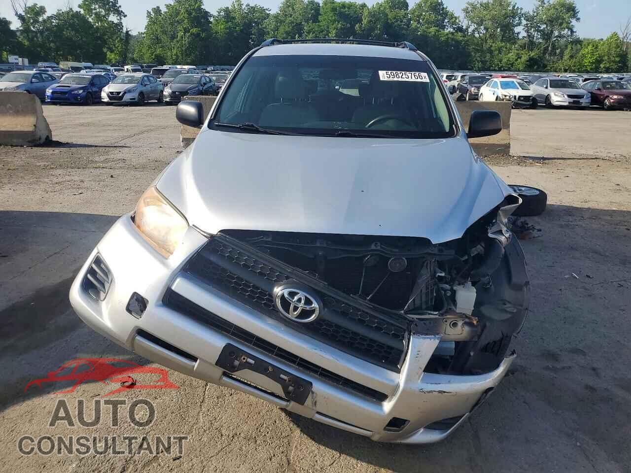 TOYOTA RAV4 2011 - 2T3BF4DV2BW096054
