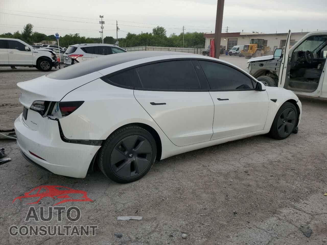 TESLA MODEL 3 2022 - 5YJ3E1EB1NF276114