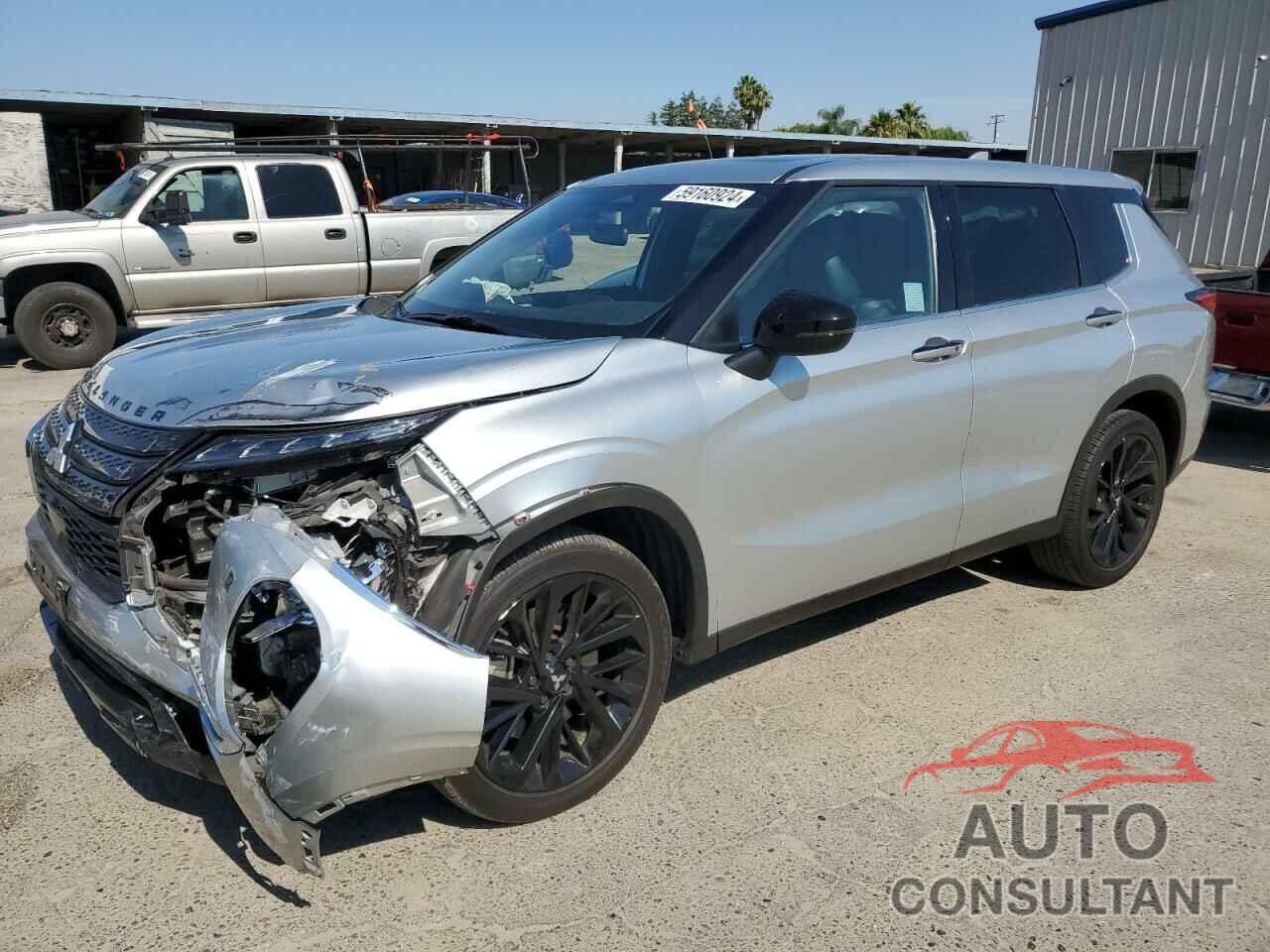MITSUBISHI OUTLANDER 2022 - JA4J4UA86NZ070894