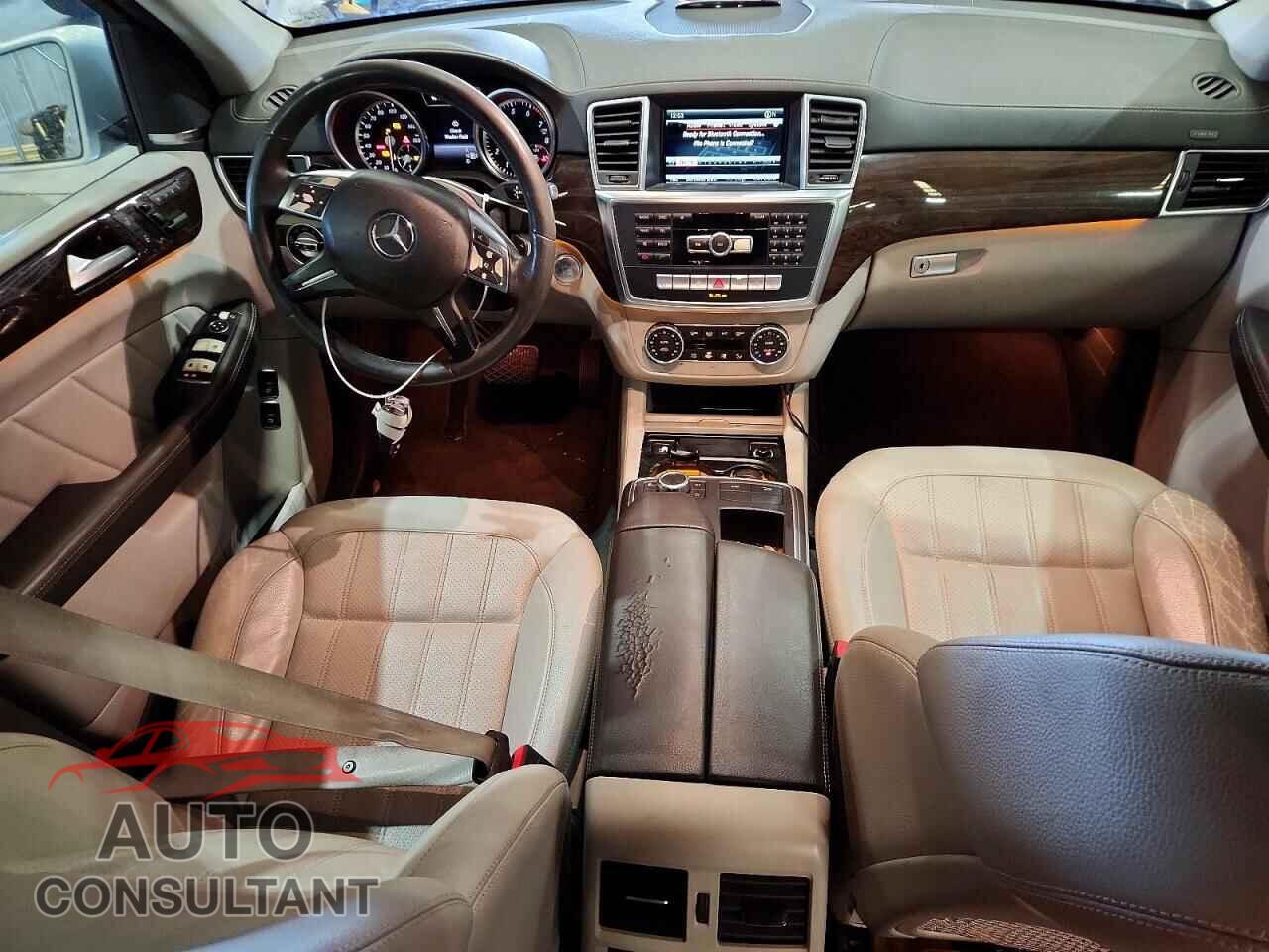 MERCEDES-BENZ GL-CLASS 2015 - 4JGDF6EE7FA609334
