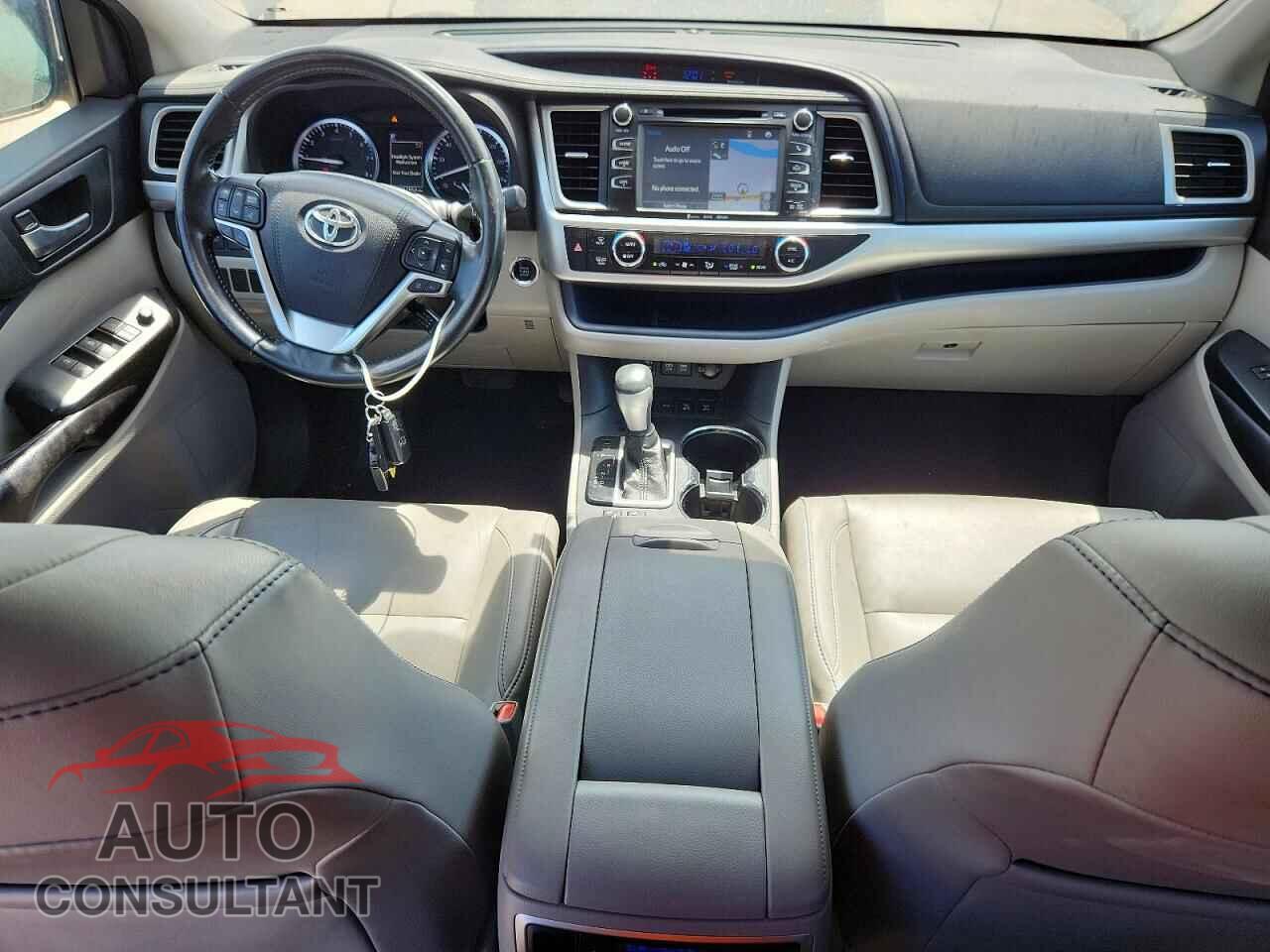 TOYOTA HIGHLANDER 2017 - 5TDJZRFH2HS383993