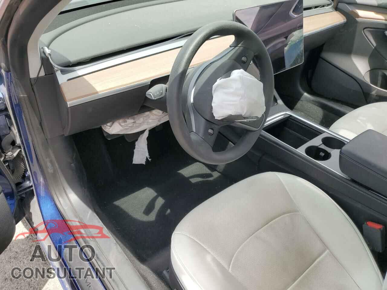 TESLA MODEL 3 2021 - 5YJ3E1EB9MF068030