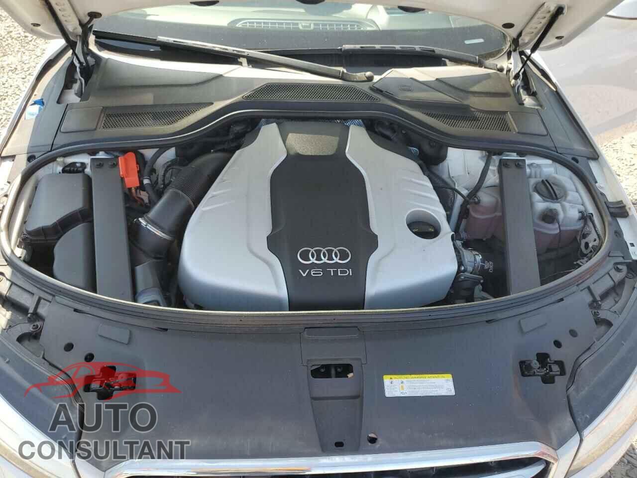 AUDI A8 2016 - WAU3RAFD5GN004283