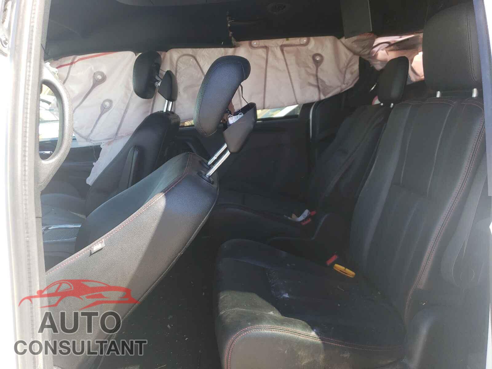 DODGE GRAND CARA 2017 - 2C4RDGEG1HR698288