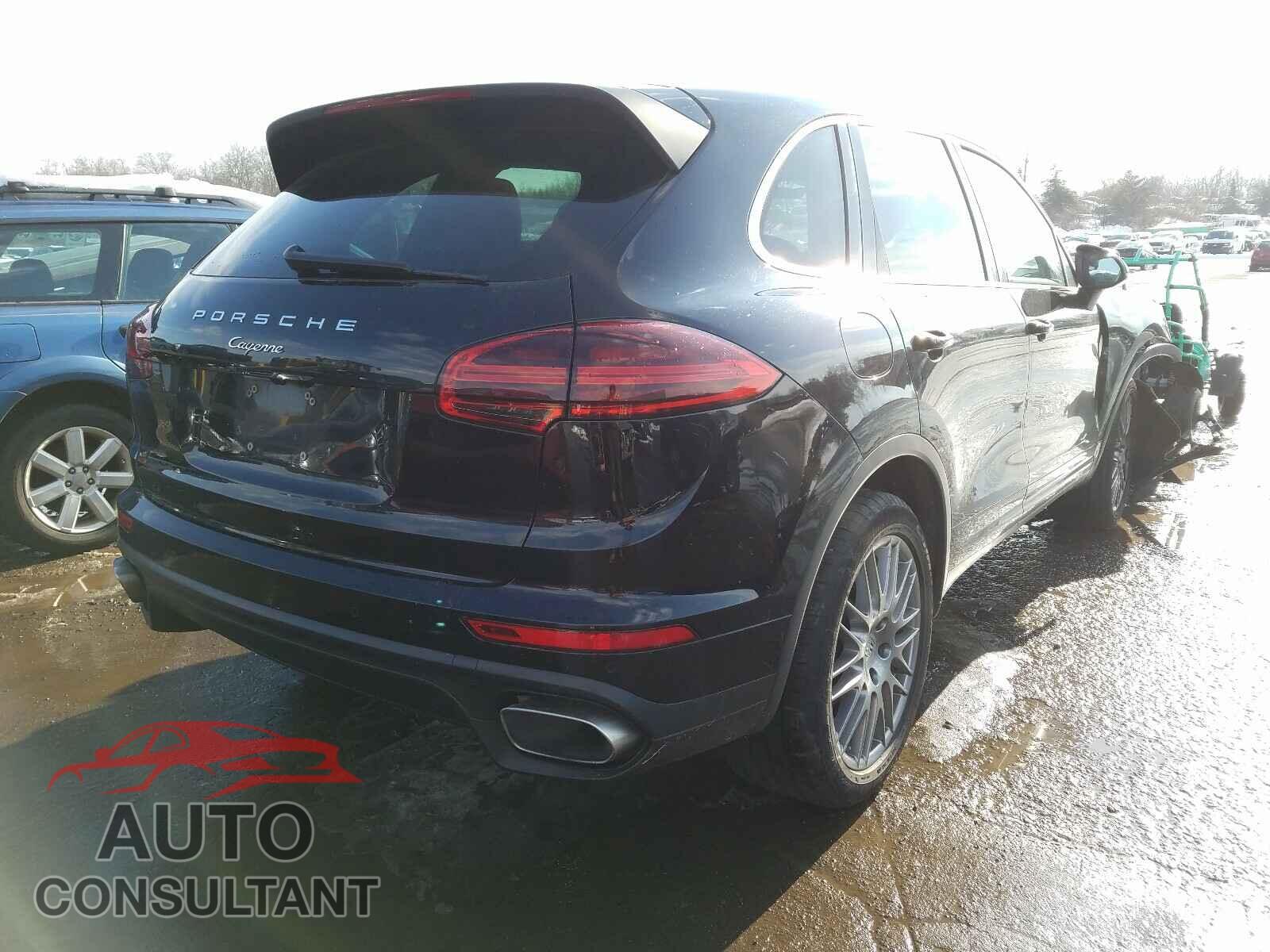 PORSCHE CAYENNE 2016 - WP1AA2A27GKA13189