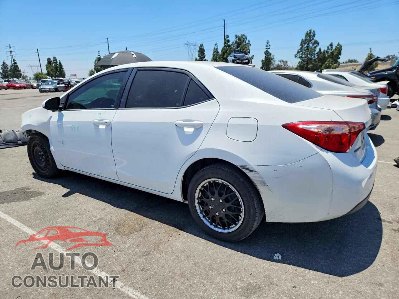 TOYOTA COROLLA 2018 - 2T1BURHE2JC972014
