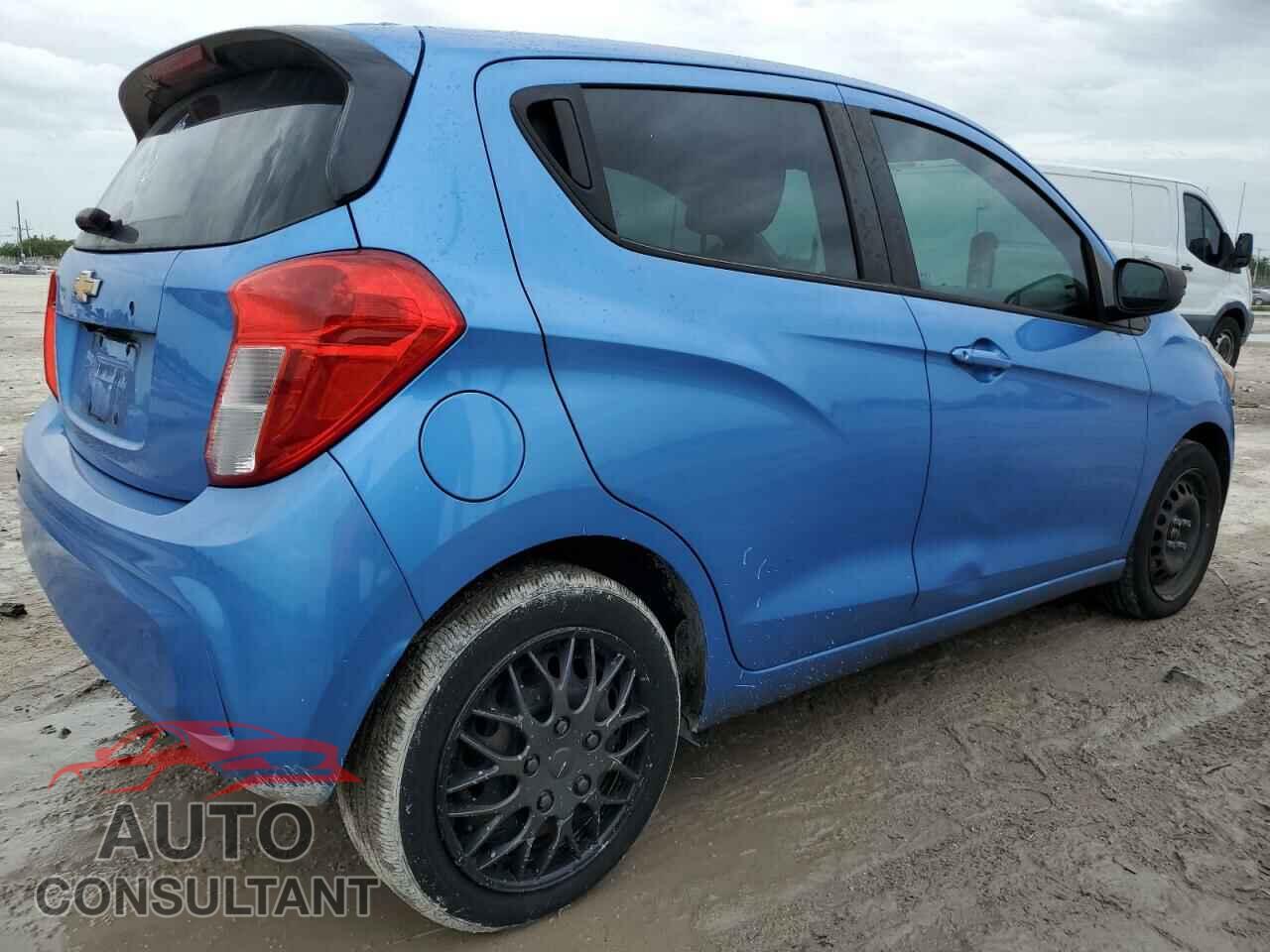 CHEVROLET SPARK 2017 - KL8CB6SA2HC819417