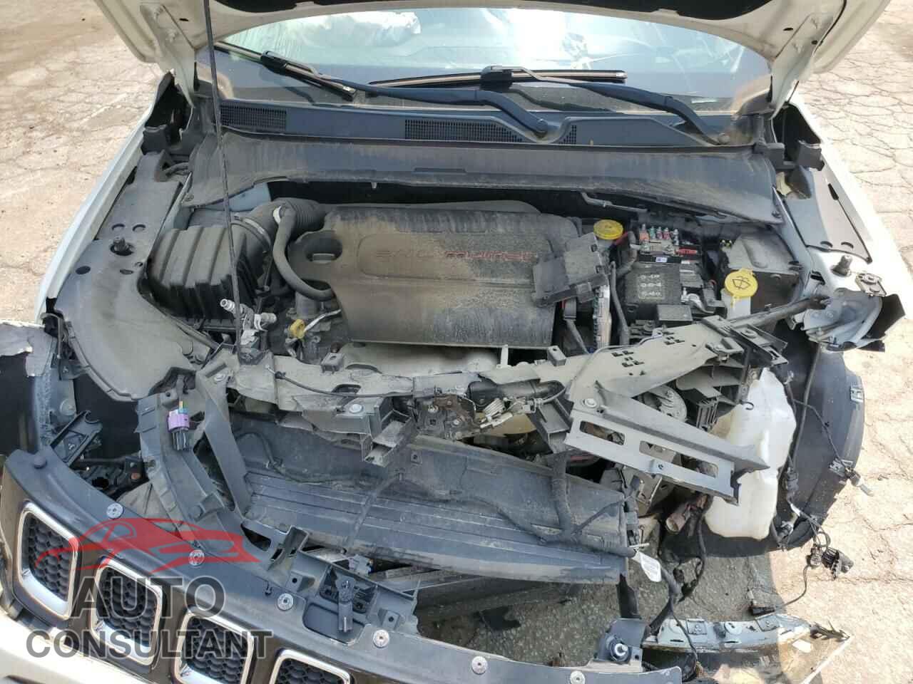 JEEP COMPASS 2018 - 3C4NJDCB2JT281925